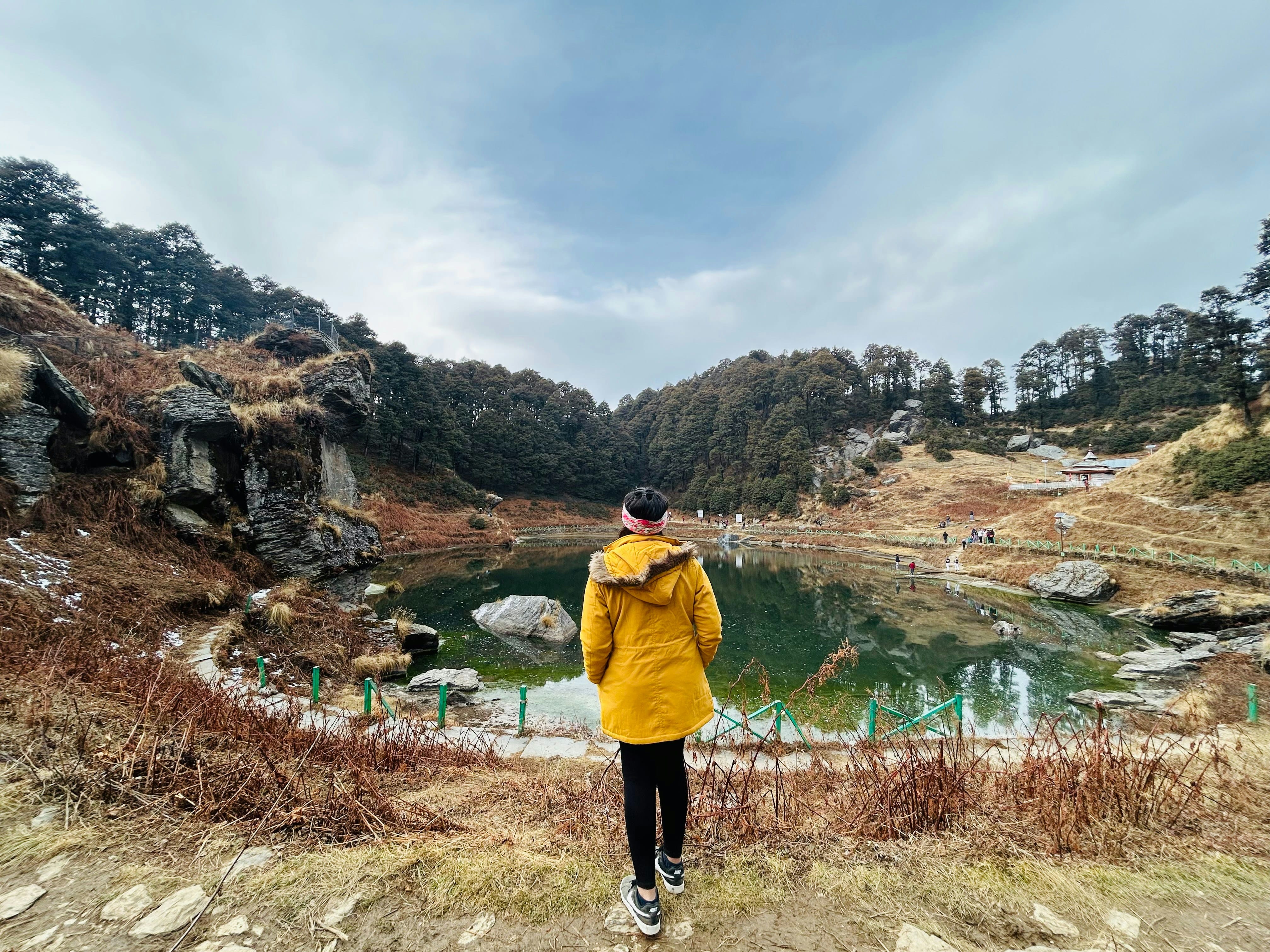 4 Days Jibhi to Manali Trip from Delhi | Trekking & Rafting