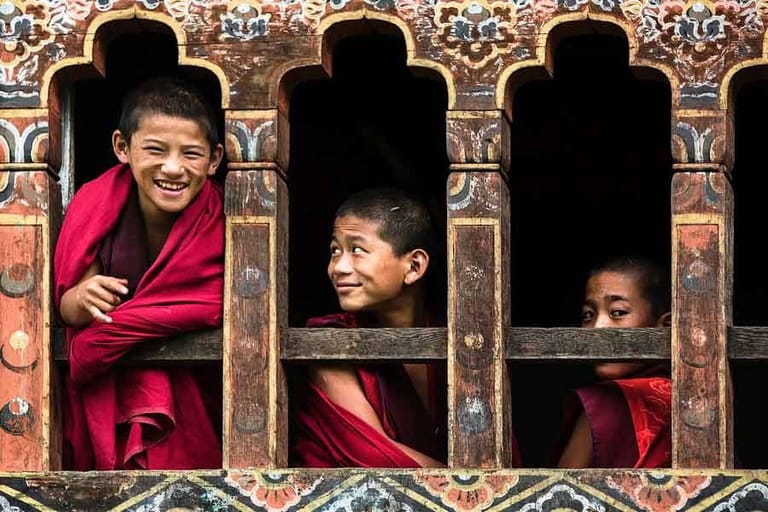 learn-to-laugh-even-at-yourself