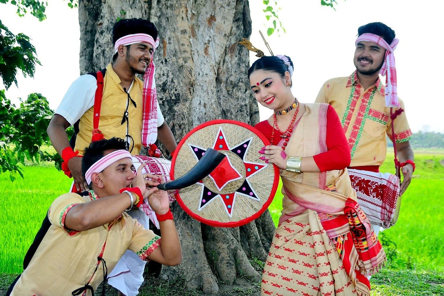 bihu-dance