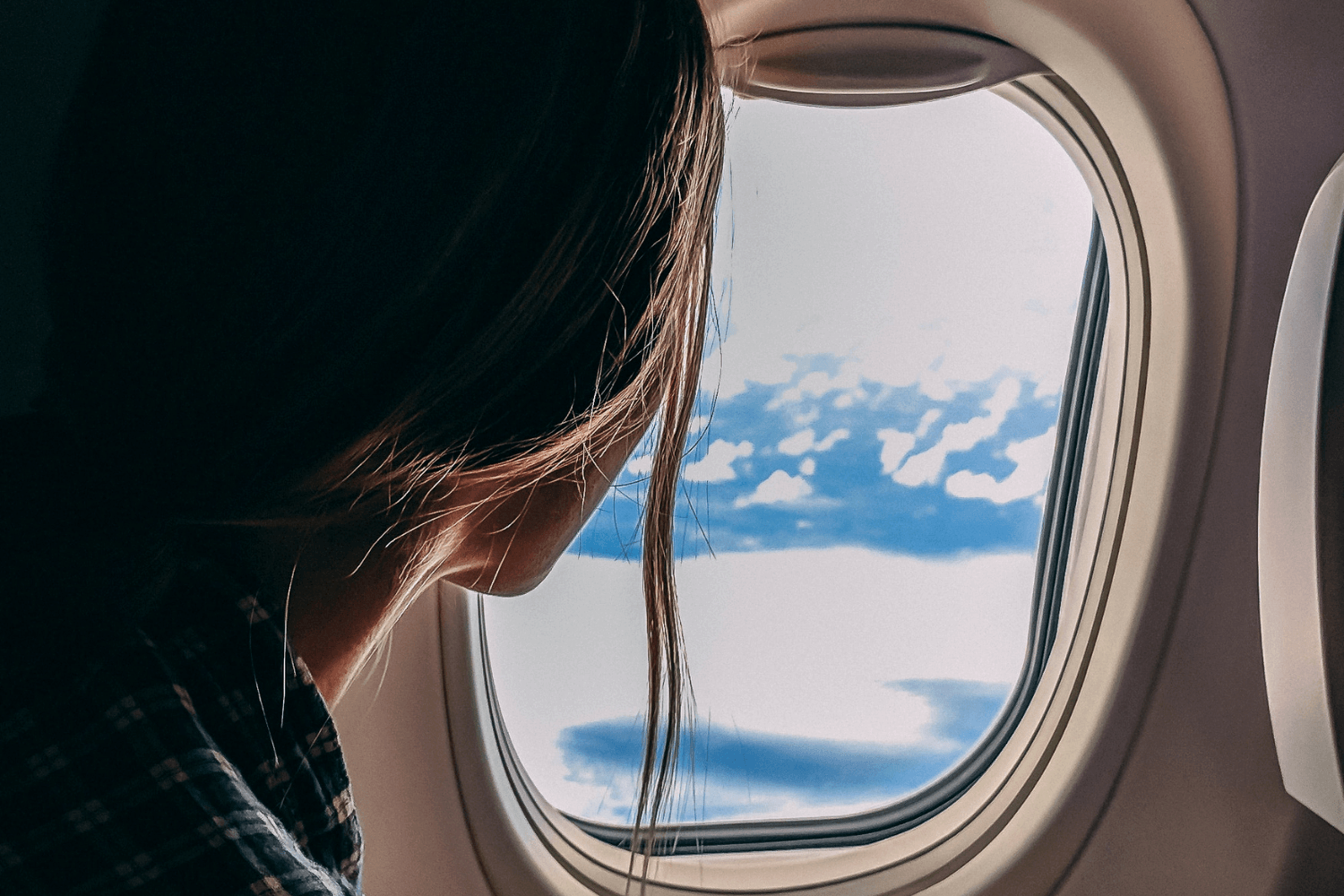 woman-travels-to-another-country-without-passport