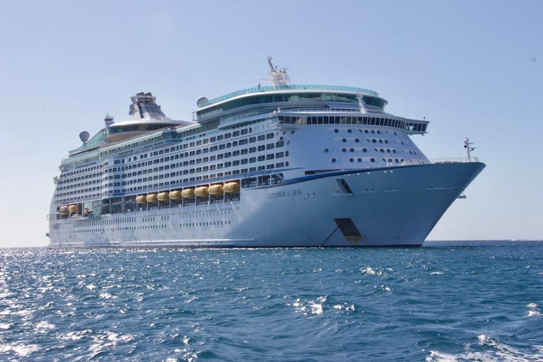 first-international-cruise-of-india