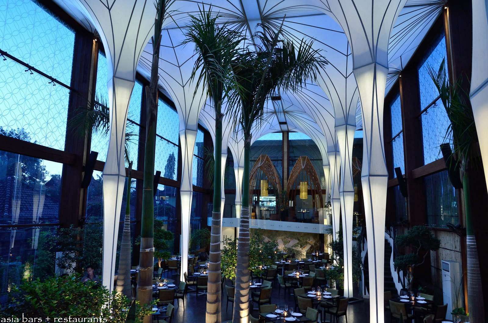 merah-putih-restaurant-in-bali