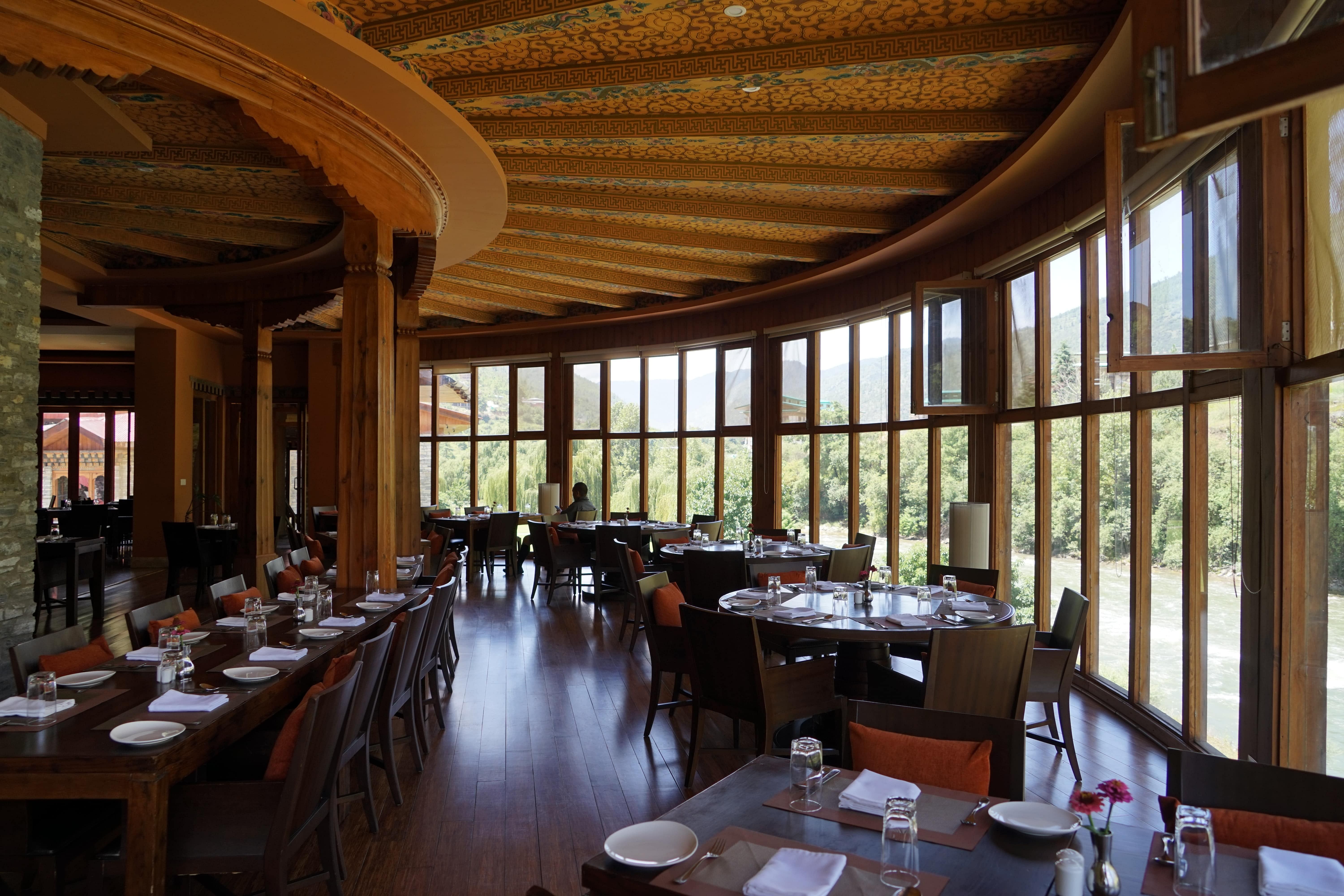 restaurants-in-bhutan