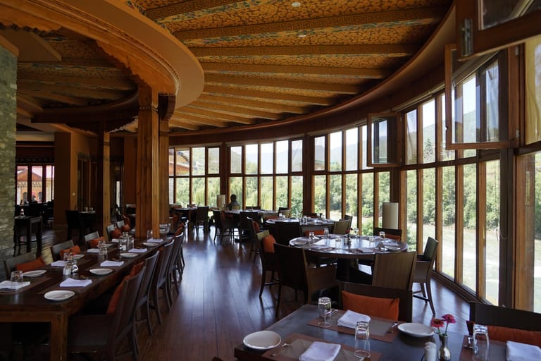 restaurants-in-bhutan
