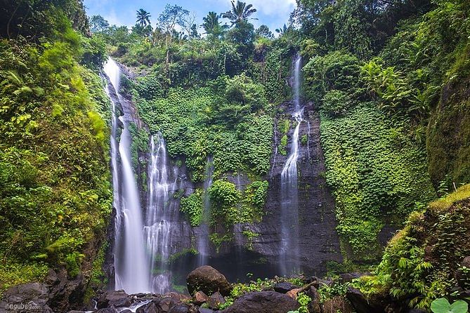 sekumpul-waterfall