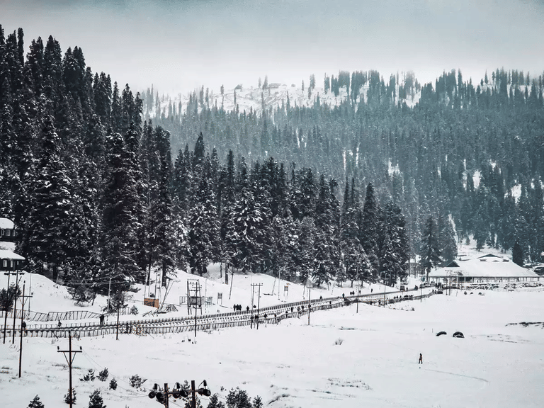 gulmarg-snowfall