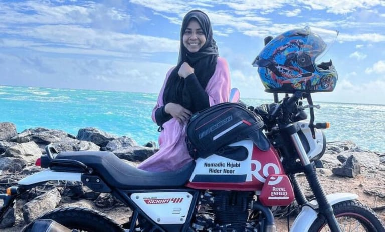 nomadic-hijabi-rider-travels