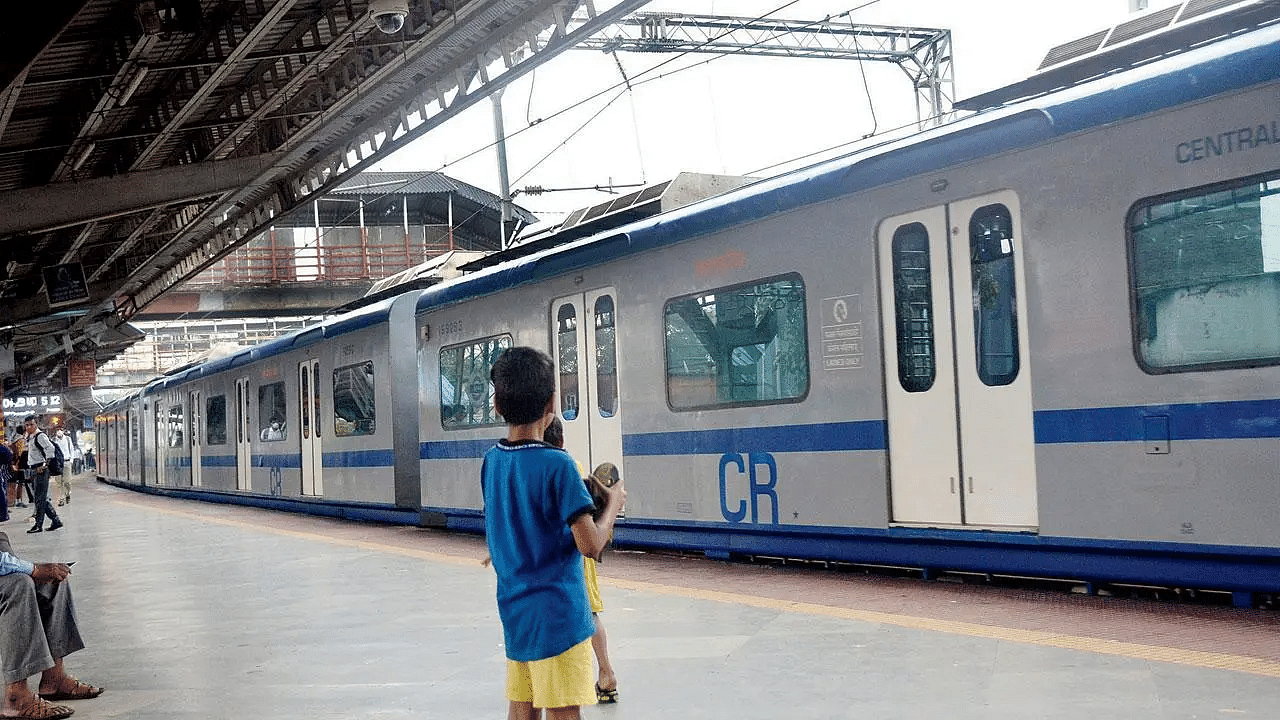 mumbai-local-train-news