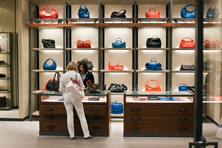 shopping-in-singapore