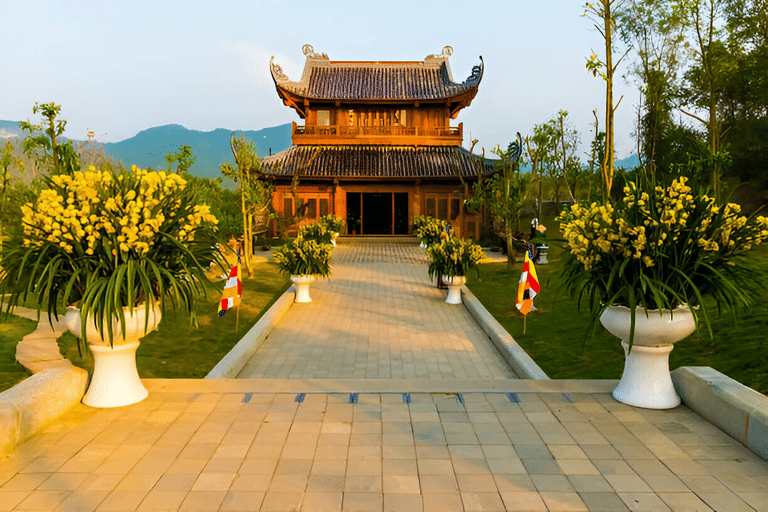 an-image-of-a-beautiful-temple-in-vietnam