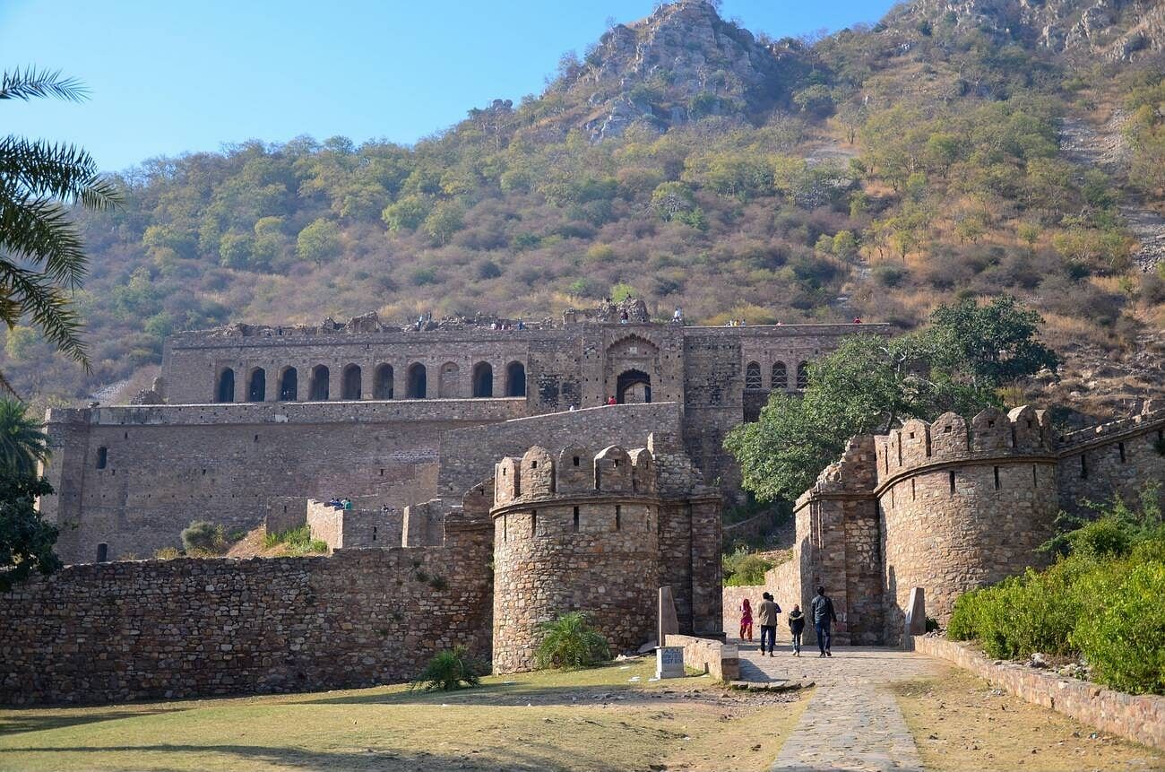 bhangarh-fort