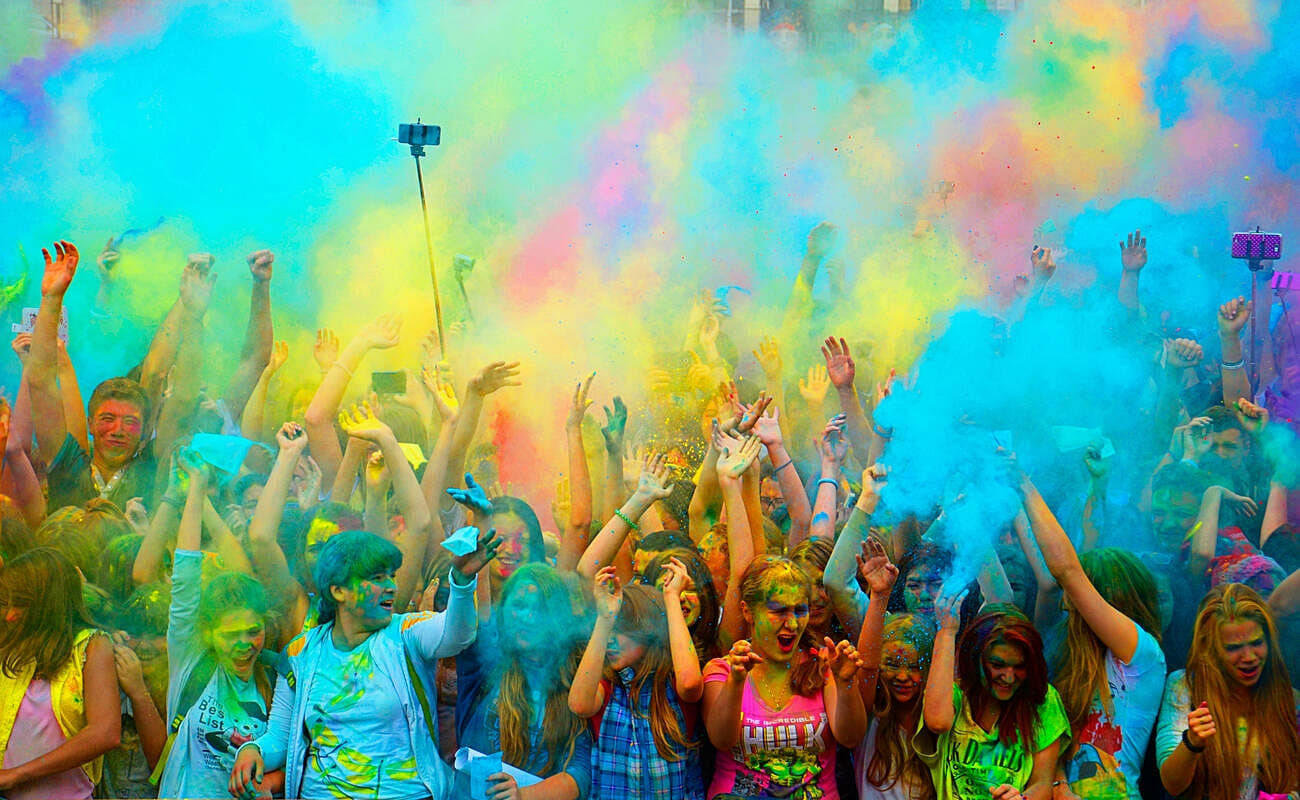 featured-image-holi-1