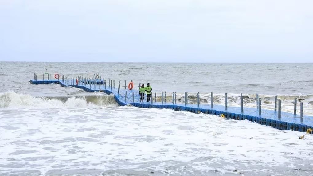floating-bridge-in-thiruvananthapuram