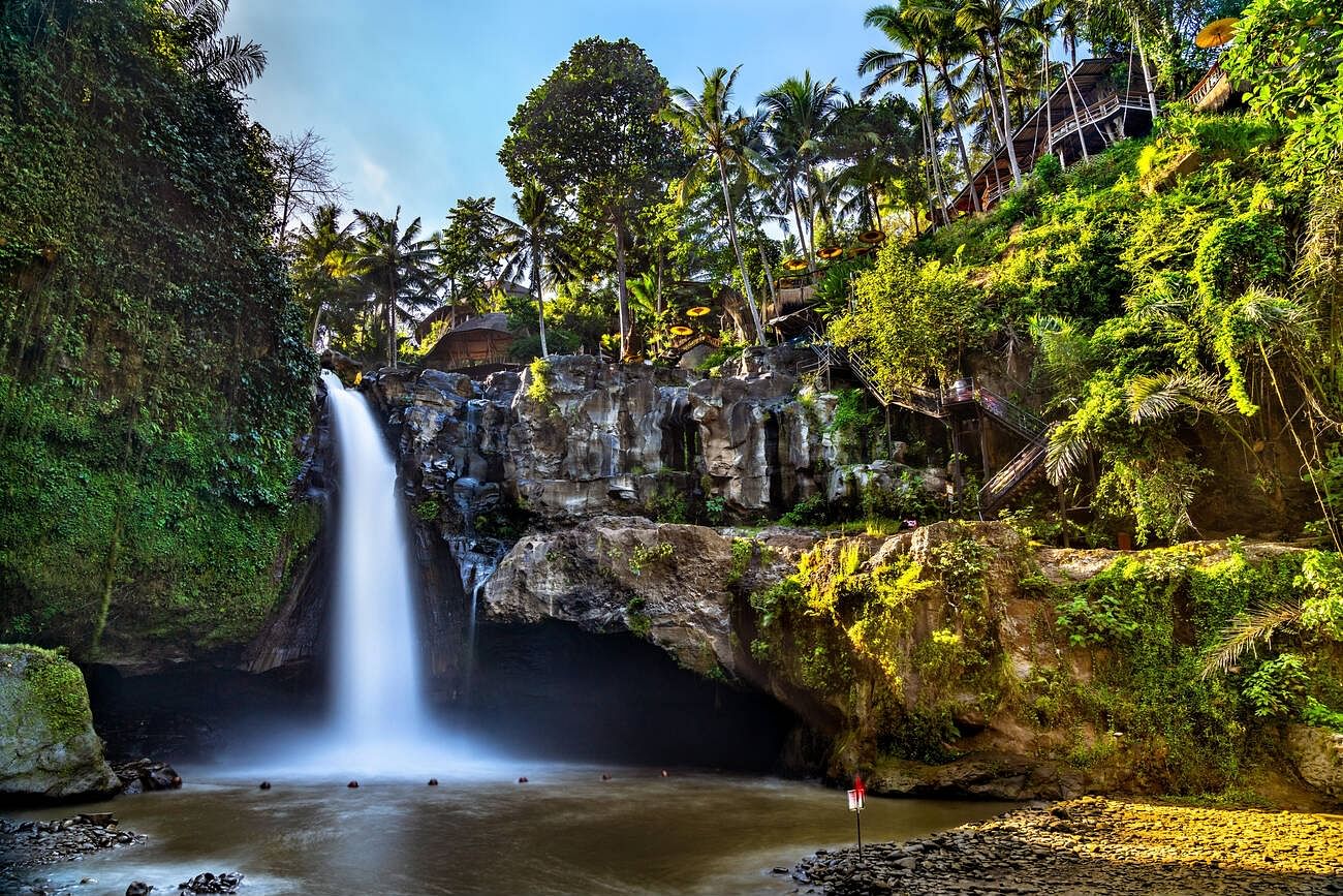 tegenungan-waterfall-near-ubud-in-bali-indonesia