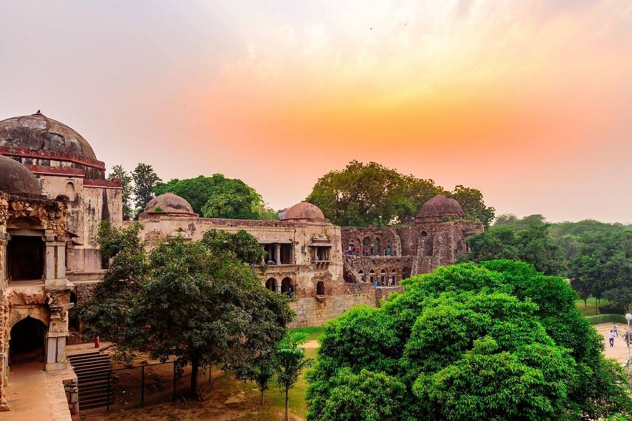 hauz-khas-village