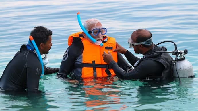pm-modi-scuba-diving-news