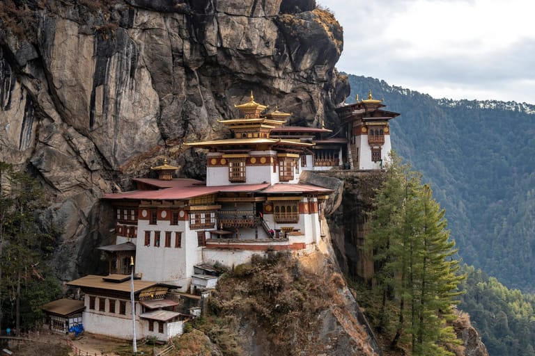 tigers-nest-paro-bhutan
