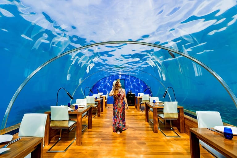 ithaa-undersea-restaurant