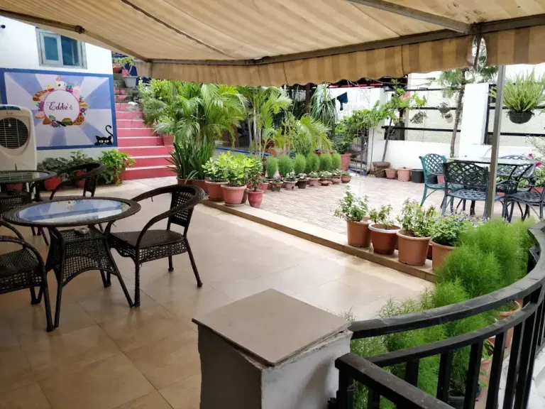 Must Visit Cafes in Thanjavur