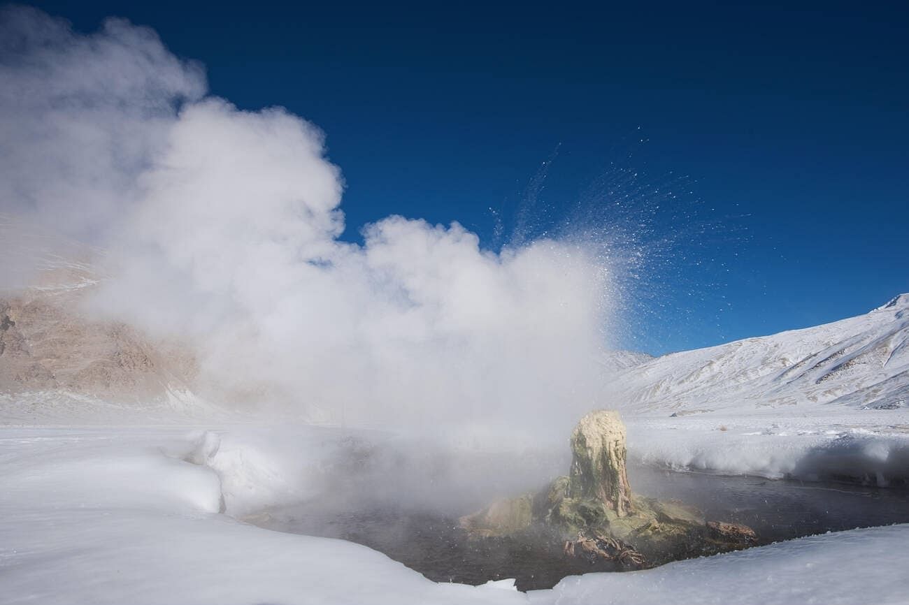 chumathang-hot-spring-ladakh