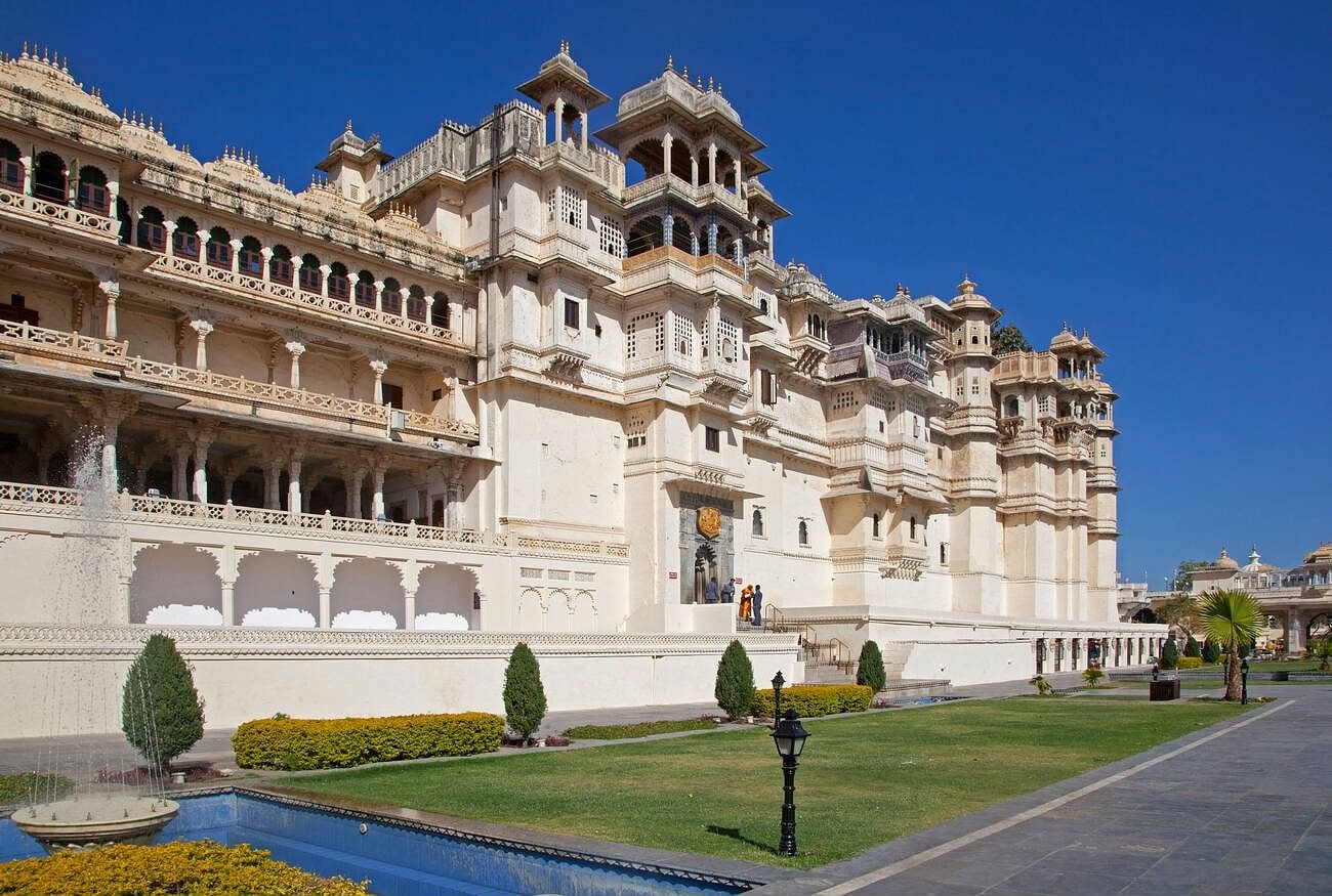 city-palace-in-udaipur