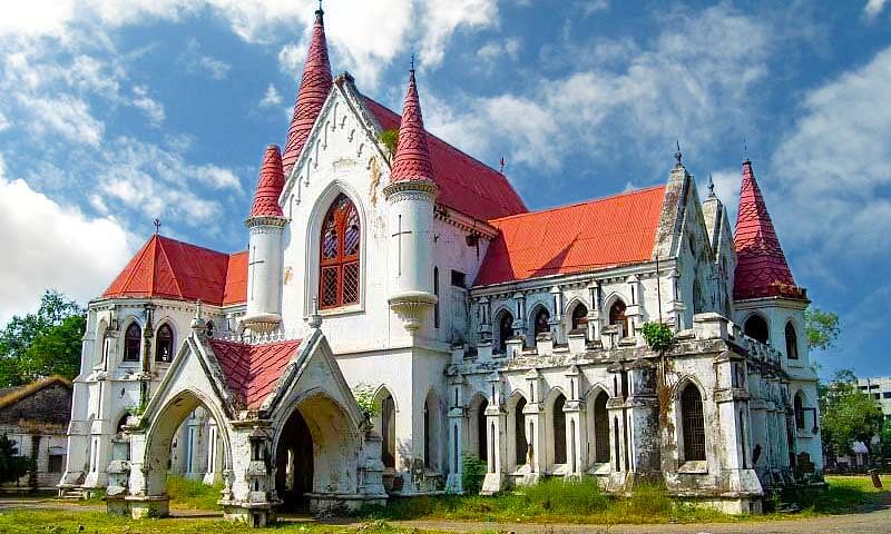 indore-white-church