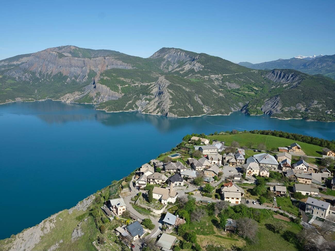 lac-village