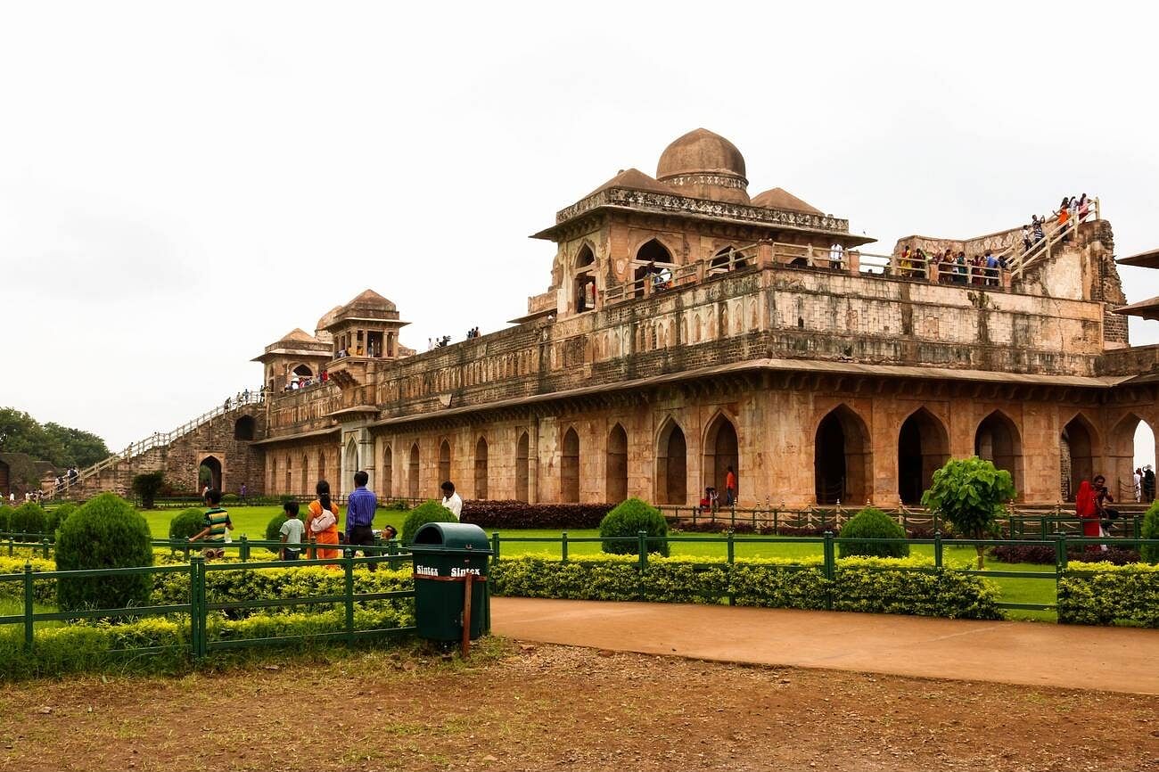 mandu-fort