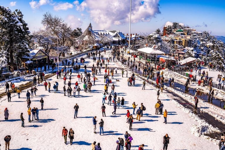 shimla-gets-crowded-with-tourists