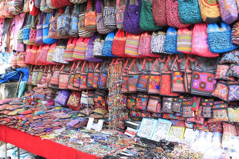 shopping-in-agatti-island