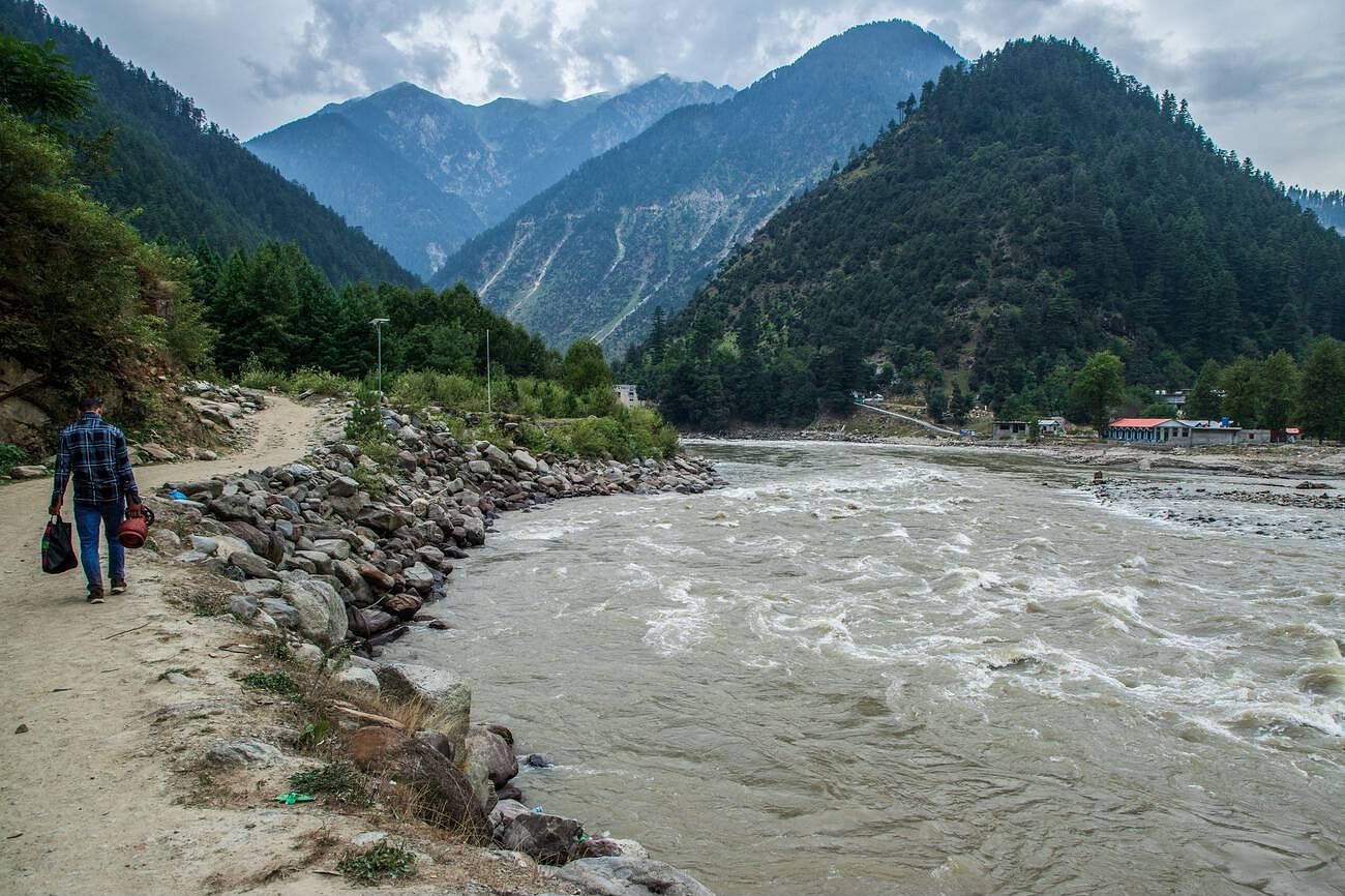 stays-in-kupwara