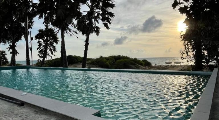 alankuda-beach-sri-lanka