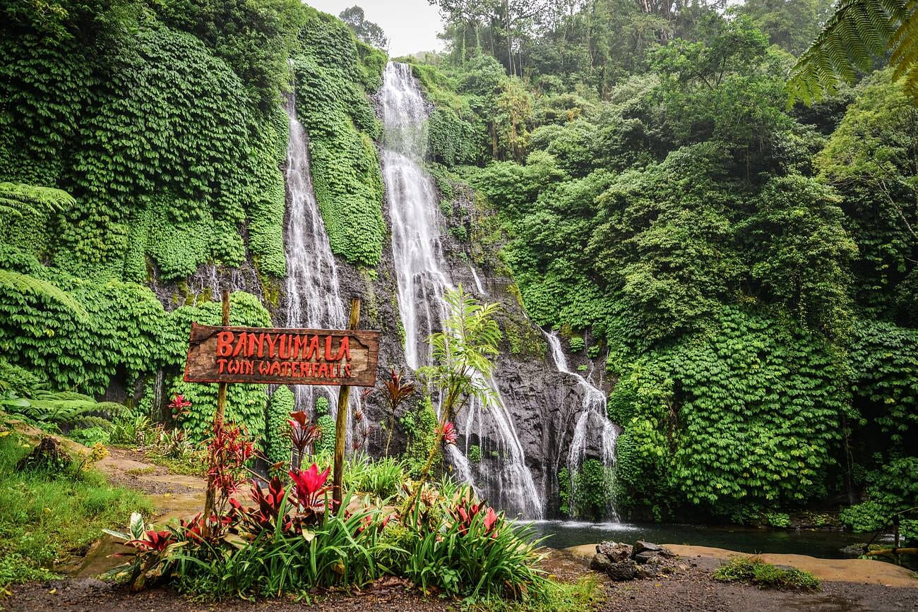 banyumala-twin-waterfall