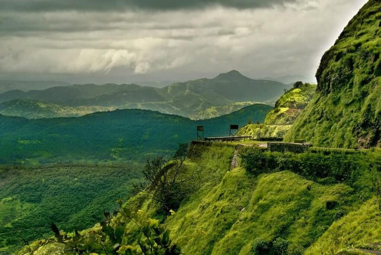 best-places-to-visit-near-mumbai-during-monsoon