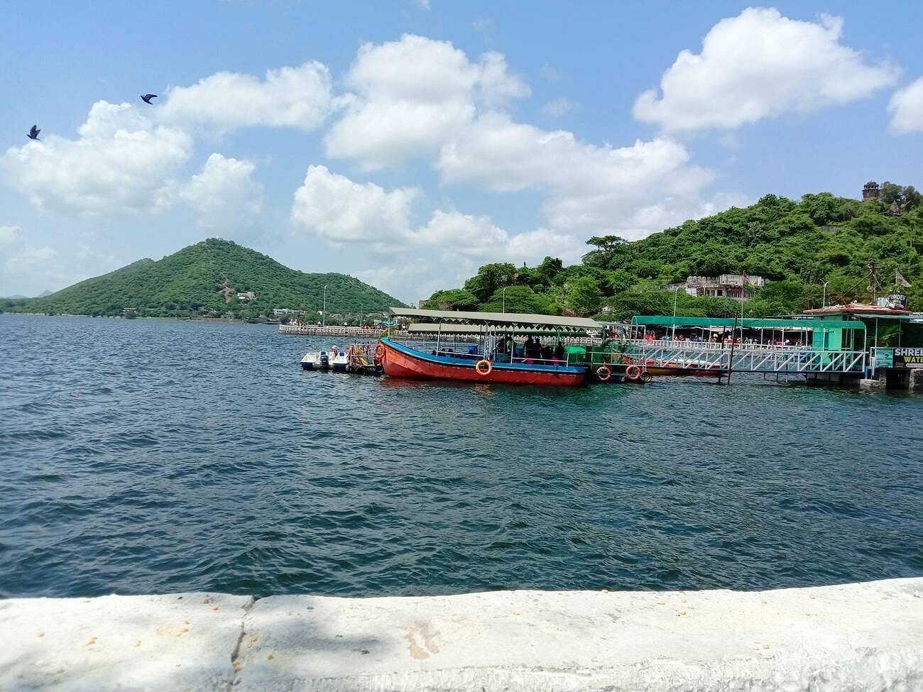 fatehsagar-lake