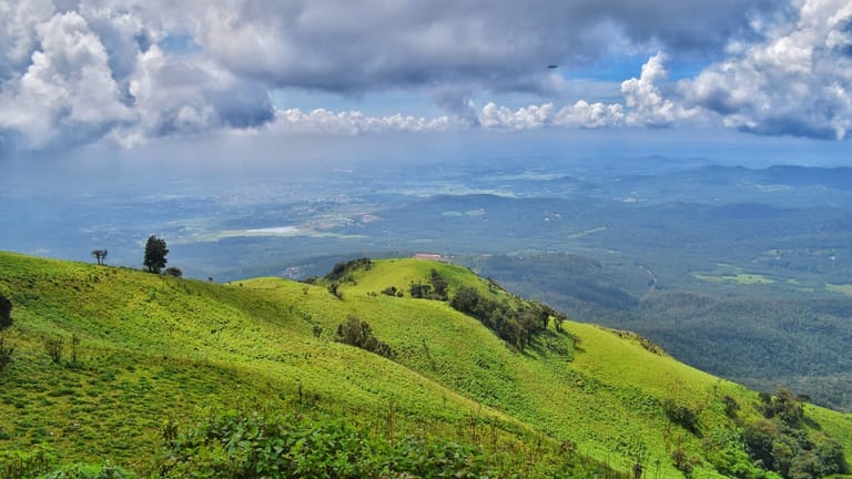 places-to-visit-in-karnataka-during-monsoon