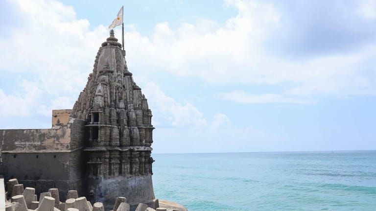 samudra-narayan-temple
