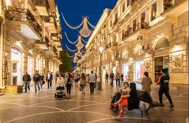 shopping-in-baku
