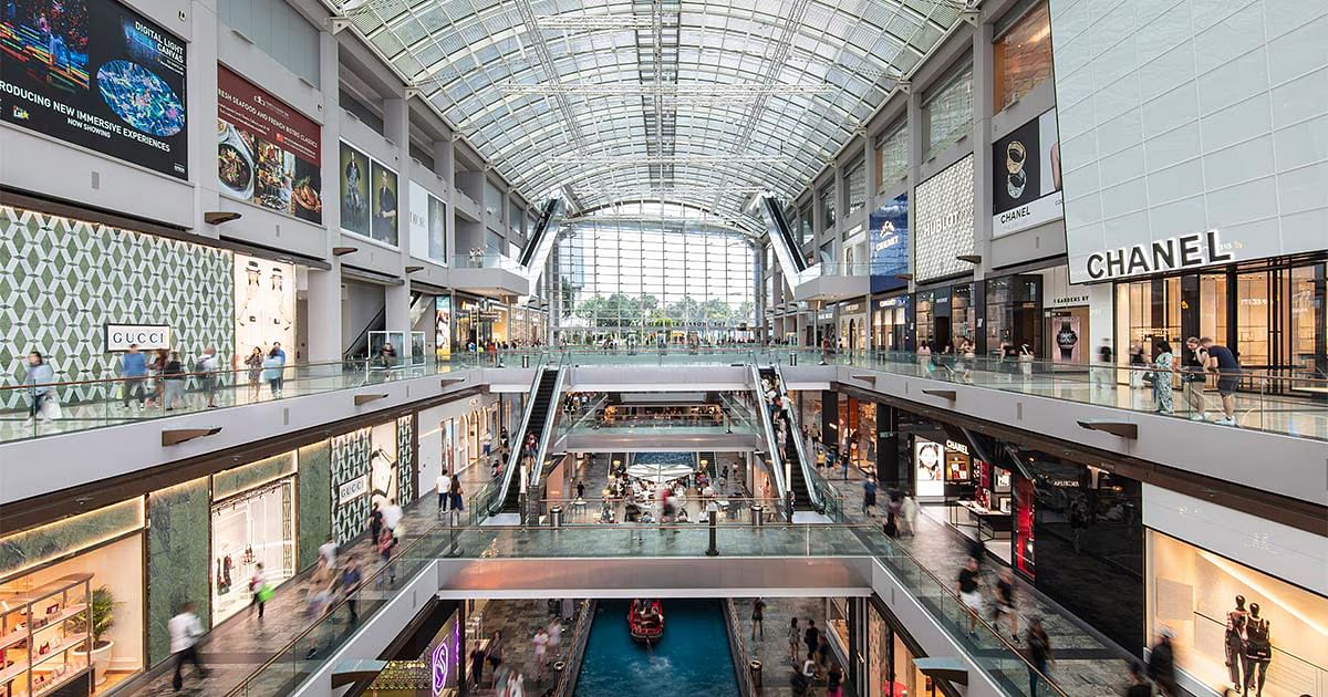 Shopping in Marina Bay sands