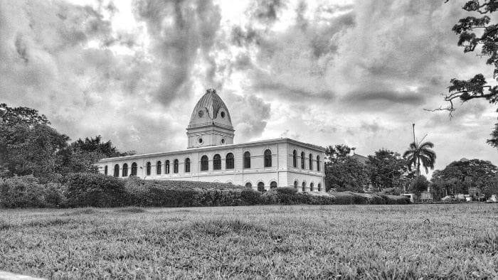 arcade-independence-square