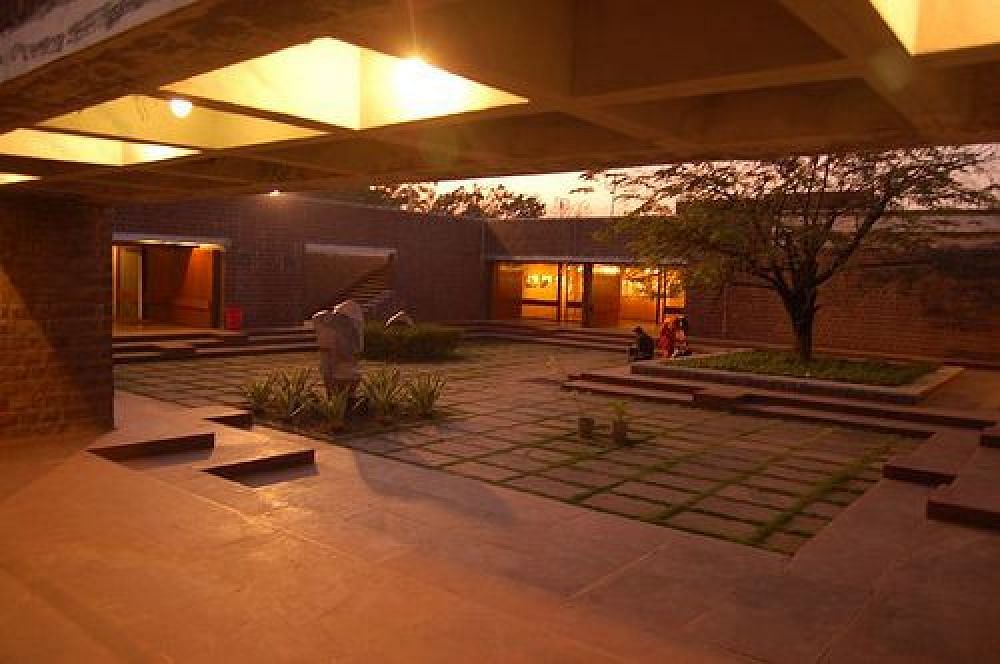 bharat-bhavan