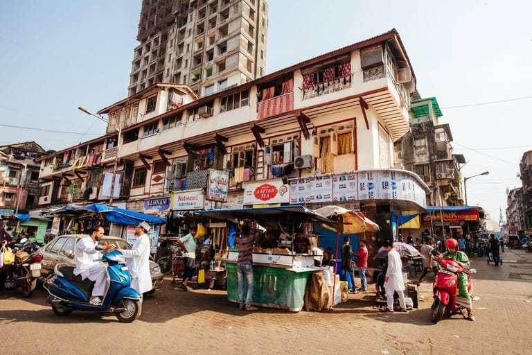 chor-bazaar-in-mumbai