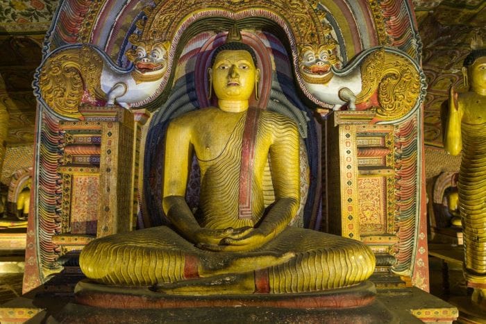 dambulla-cave-temple