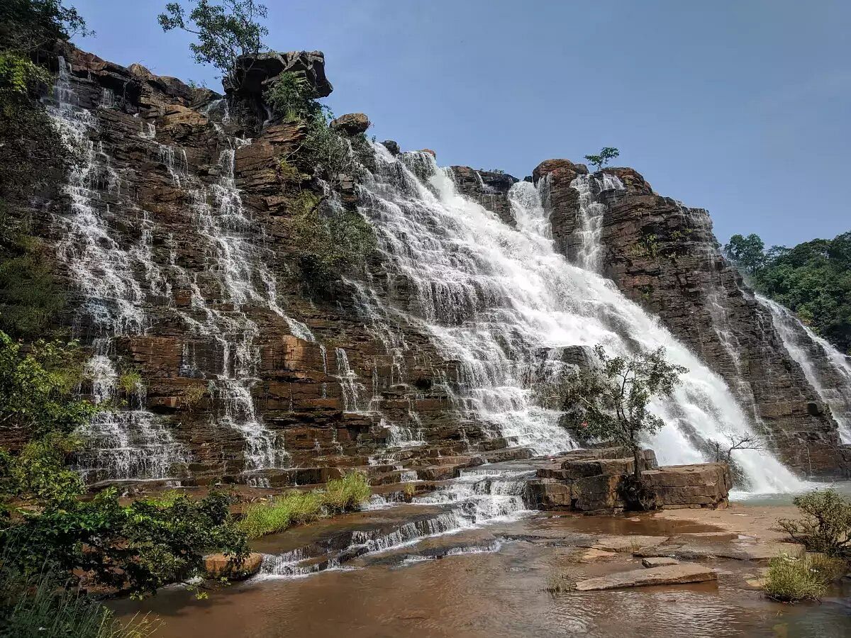 famous-places-to-visit-in-sakti