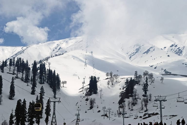 gulmarg-in-january