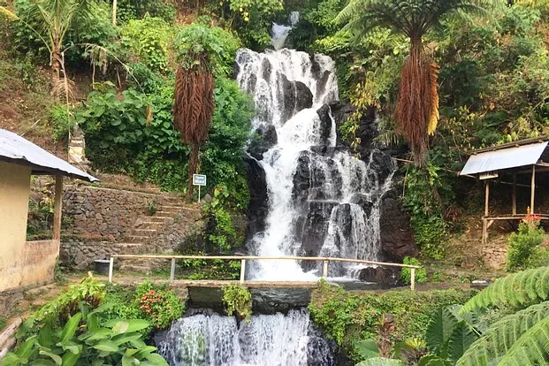 jembong-waterfall