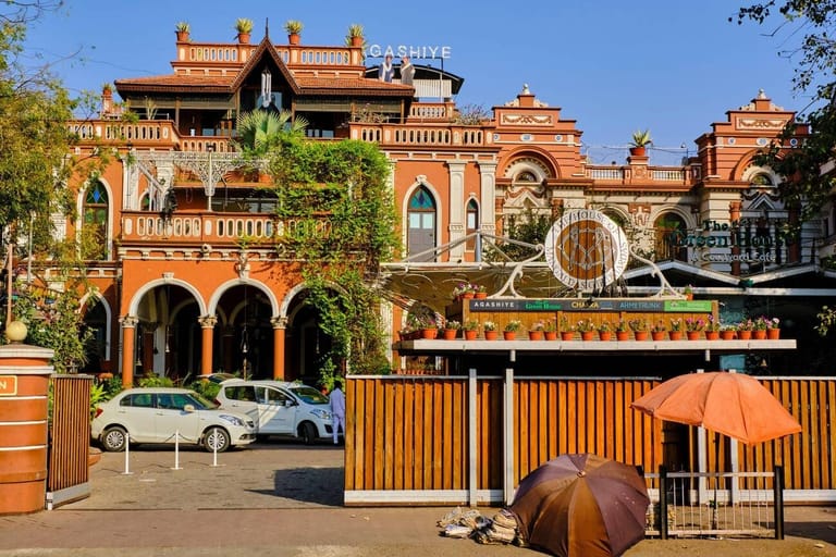 must-visit-restaurants-in-ahmedabad