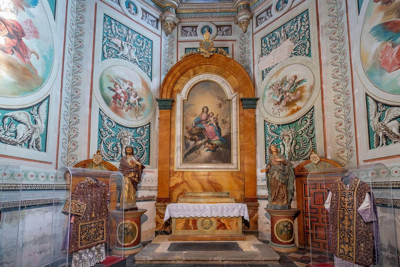our-lady-of-rosary-chapel-in-diu