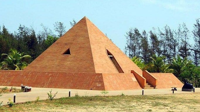 sri-karneshwar-nataraja-pyramid-temple-pondicherry