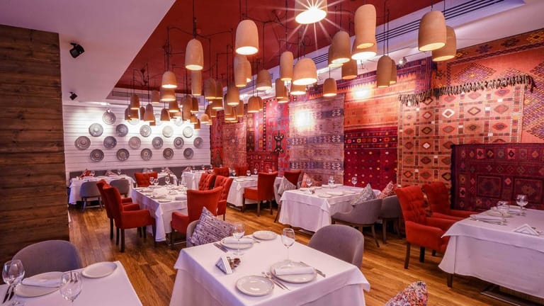 sumakh restaurant in baku azerbaijan